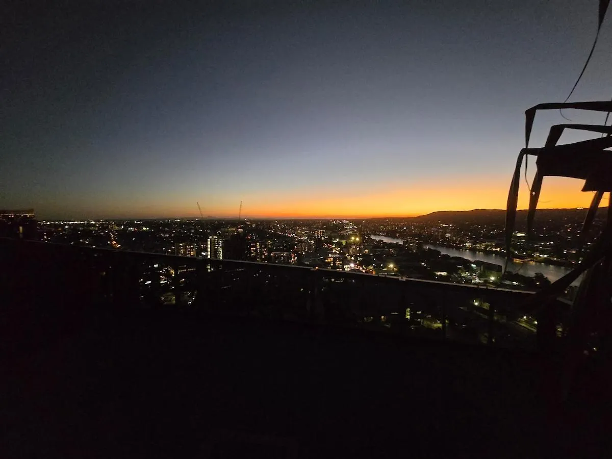 Sky-High 2Br In Cbd Spectacular Views Level 23 Apartment Brisbane