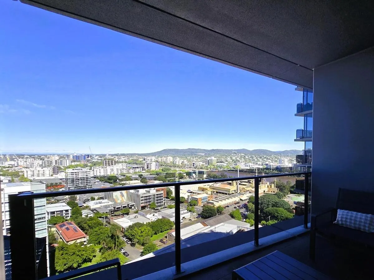 Sky-High 2Br In Cbd Spectacular Views Level 23 Apartment Brisbane